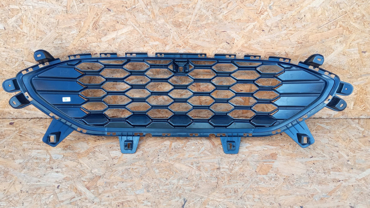 Ford Kuga MK3 ST-Line Kühlergrill Grill Gitter Mittlere — Foto 5 von 9