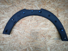 Load image into Gallery viewer, CITROEN C4 CACTUS LIFT 17- NAKŁADKA LISTWA BŁOTNIKA TYŁ LEWY 9819474277