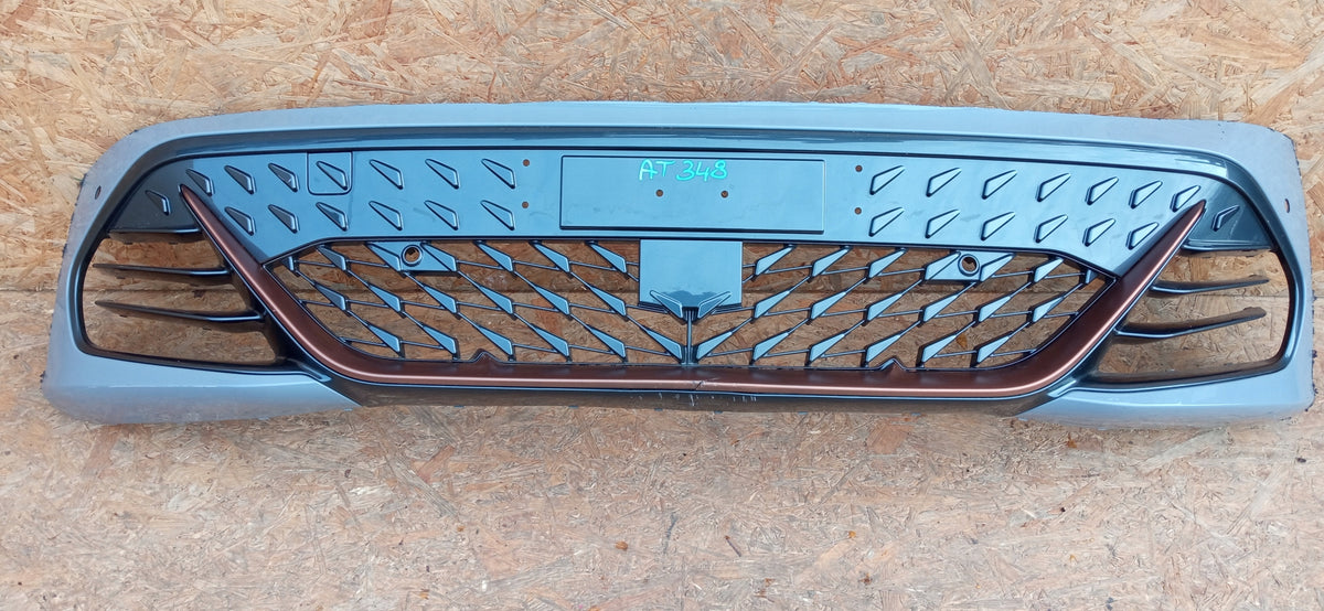 Seat Cupra Born 21- Kühlergrill Grill Gitter Mittlere Vorne Stossstange 10E805903C — Foto 1 von 15