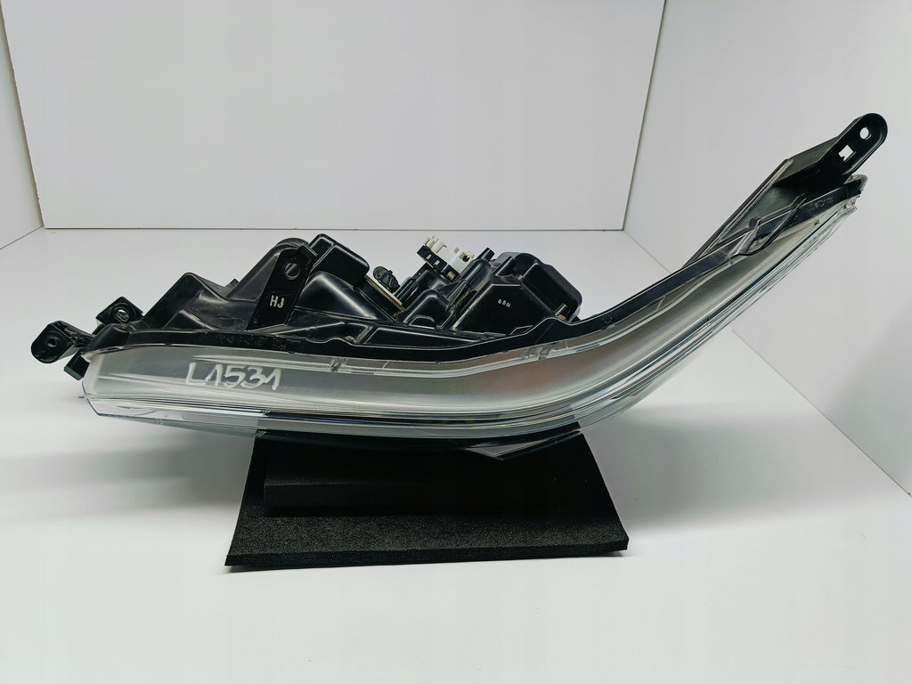 TOYOTA HILUX VIII 8 15-LAMPA REFLEKTOR LEWY PRZÓD SOCZEWKA LED KOITO 0K-56
