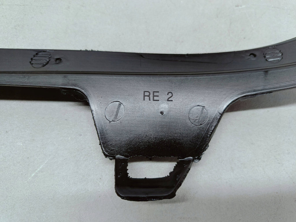 Mercedes-Benz E W212 09- DICHTUNG SCHEINWERFERGLAS RECHTS VORNE A212826069164