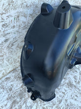 Load image into Gallery viewer, RENAULT CAPTUR II E-TECH HYBRID 19-REAR RIGHT WHEEL ARCH RIGHT REAR 767480298R