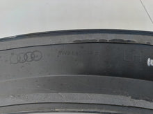 Załaduj zdjęcie do przeglądarki galerii, AUDI A4 B9 KOMBI ALLROAD 16- LISTWA BŁOTNIKA LEWY PRZÓD PRZEDNIA 8W9853717B