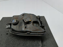 Laden Sie das Bild in den Galerie-Viewer, FIESTA MK8 17- NEBELSCHEINWERFER RECHTS VORNE H1BB-15A254-AB