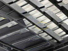 Laden Sie das Bild in den Galerie-Viewer, Peugeot 2008 II LIFT 23- KÜHLERGRILL STOSSSTANGE VORNE 9852657680