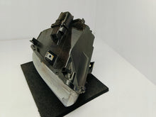 Laden Sie das Bild in den Galerie-Viewer, BMW 3 E90 E91 LIFT 09- SCHEINWERFER LINKS VORNE NORMAL 2xH7 72025819