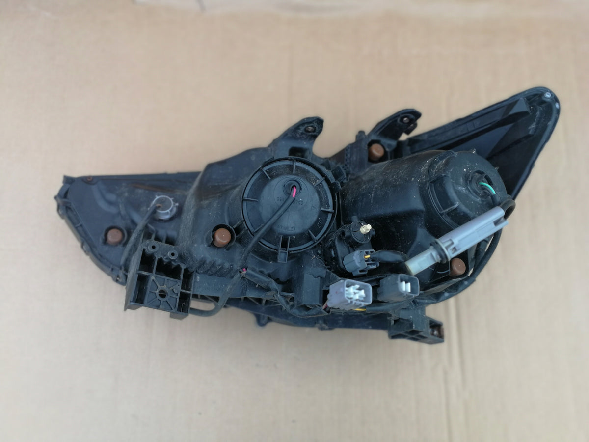 Mitsubishi Asx 10- Lampa Reflektor Prawy Przód Soczewka EU — zdjęcie 10 z 13
