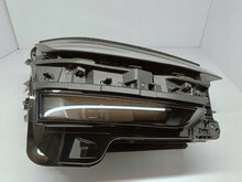 Load image into Gallery viewer, Tesla Model Y LIFT Juniper 25- LAMPA PRAWA PRZÓD FULL LED EU 1918351-00-D