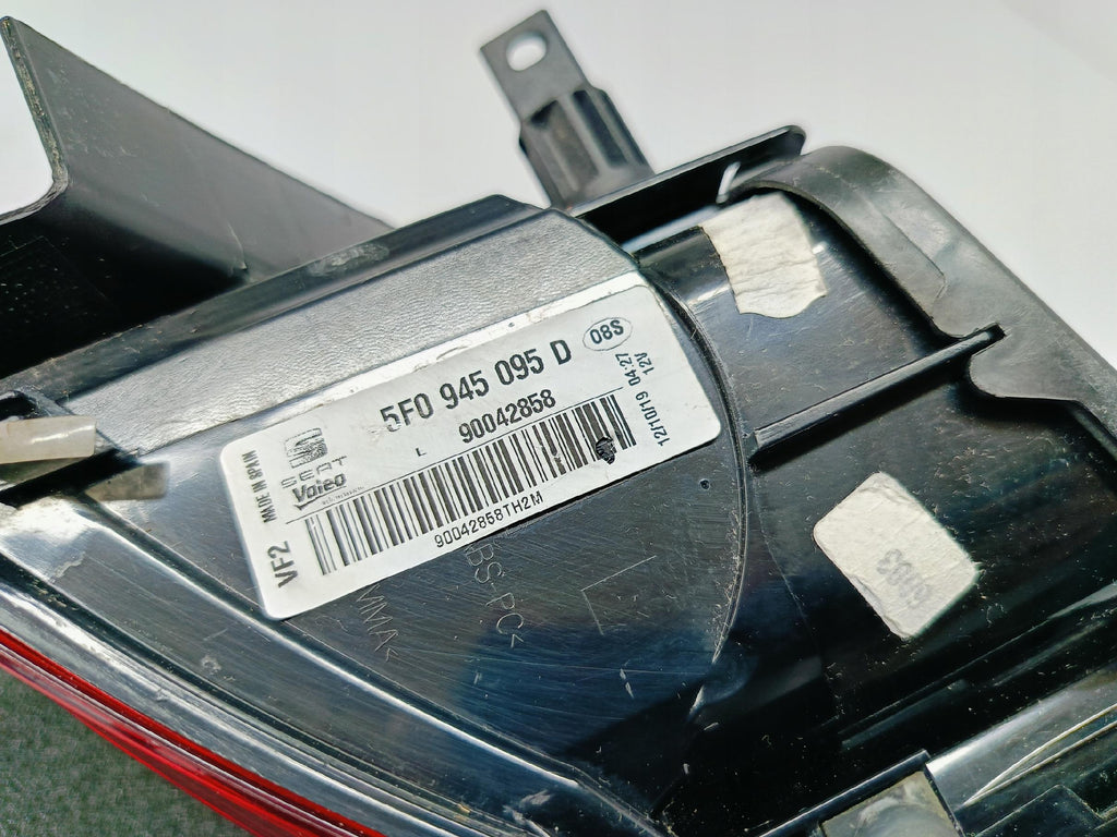 SEAT LEON III 5F1 13- LAMPA LEWY TYŁ LEWA TYLNA EU OE 5F0945095D