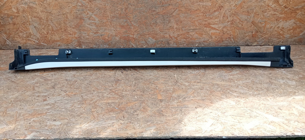 KIA E-SOUL SK3 EV 19- TÜRSCHWELLE SCHWELLENABDECKUNG SCHWELLENLEISTE RECHTS 87754-J2000