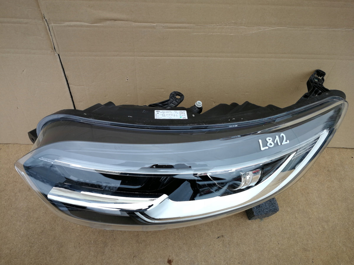 Renault Kadjar Lift 18- Feu Lentille Avant Gauche H7 + LED 260602051R — photo 2 sur 10