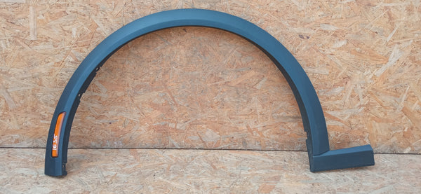 FORD MUSTANG MACH E 20- TRIM STRIP FRONT LEFT FENDER LJ8B-R16D239-ADW