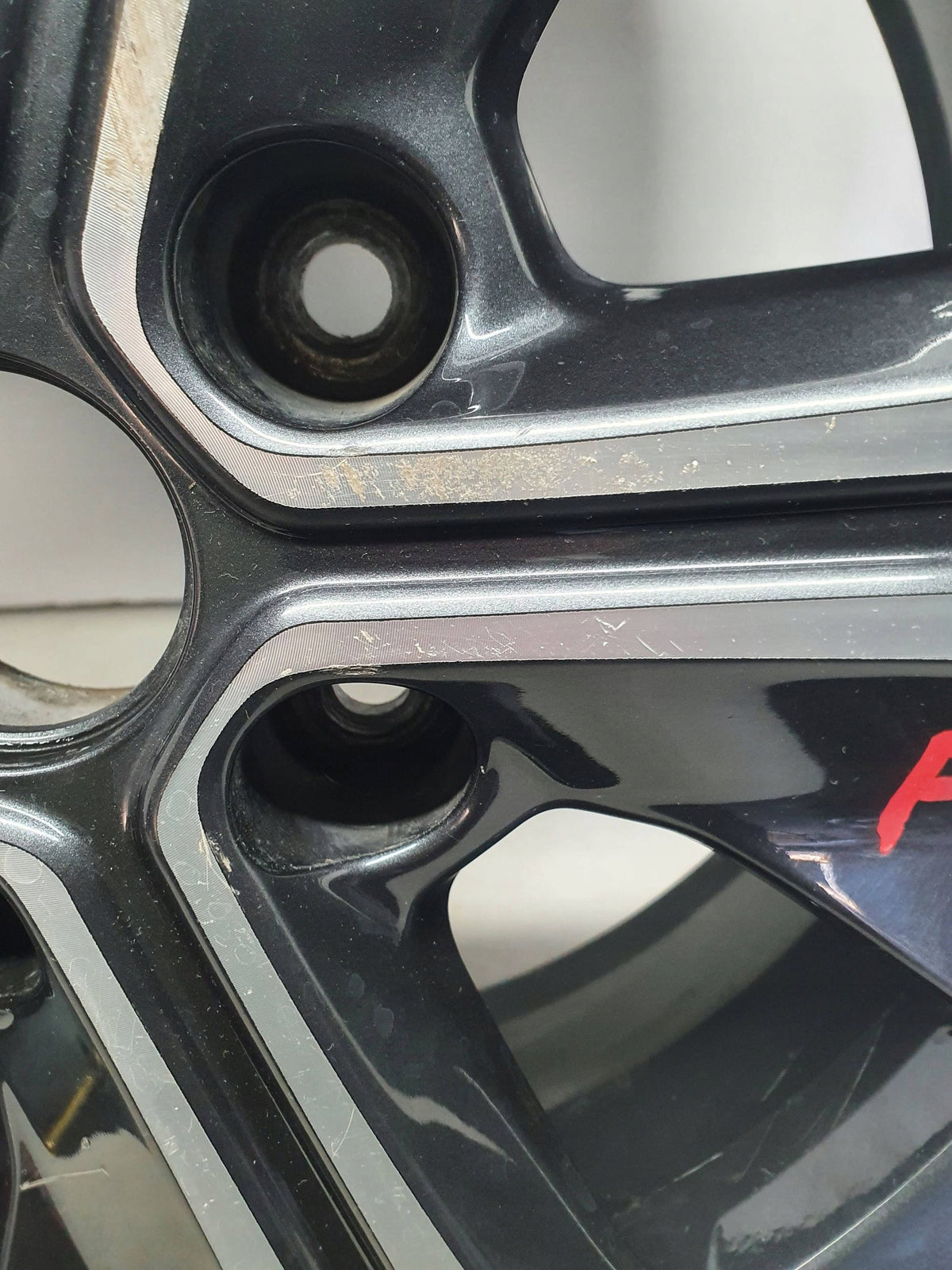 Nissan Leaf II ZE1 Wheel Alloy 17 Inch 17''x6.5'' ET45 5x114.3 5SH3E — photo 8 of 16
