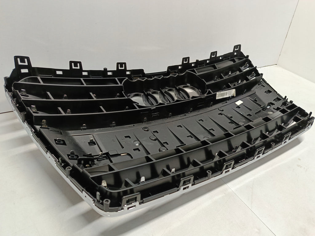 AUDI A7 S7 4G8 10- GRILL ATRAPA KRATKA ZDERZAKA PRZEDNIEGO 4G8853651C