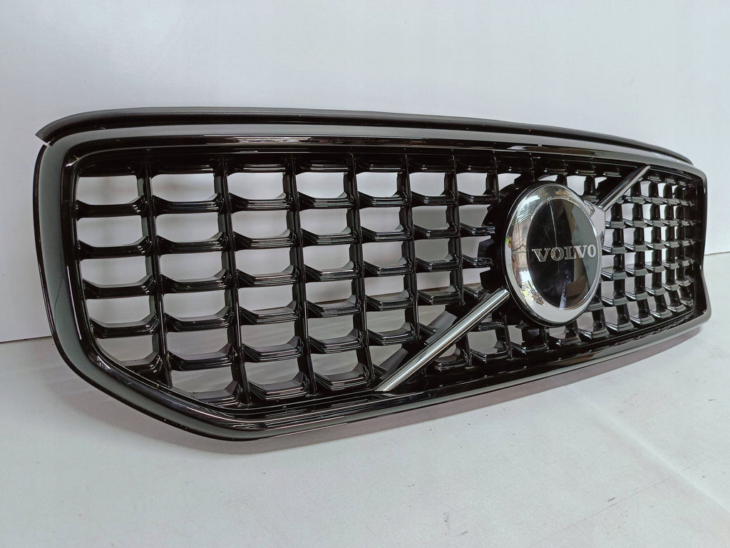VOLVO XC40 LIFT R-DESIGN 22- ATRAPA GRILL KRATKA ZDERZAKA PRZÓD 32291466