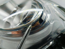 Laden Sie das Bild in den Galerie-Viewer, CITROEN C1 II 14- SCHEINWERFER LINKS NORMAL LINSE 81150-0H170