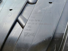 Laden Sie das Bild in den Galerie-Viewer, FORD FOCUS MK3 14- UNTERFAHRSCHUTZPLATTE VORNE NEU F1EB-17B769-AA