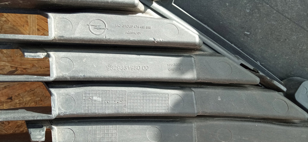 OPEL CORSA F 19- STOßSTANGE VORNE 980280980