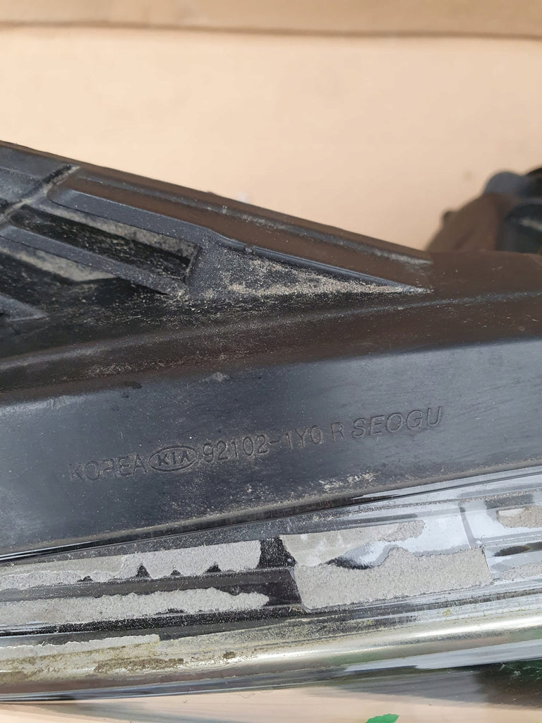 KIA PICANTO II SCHEINWERFER RECHTS VORNE EU 92102-1Y011/1Y010