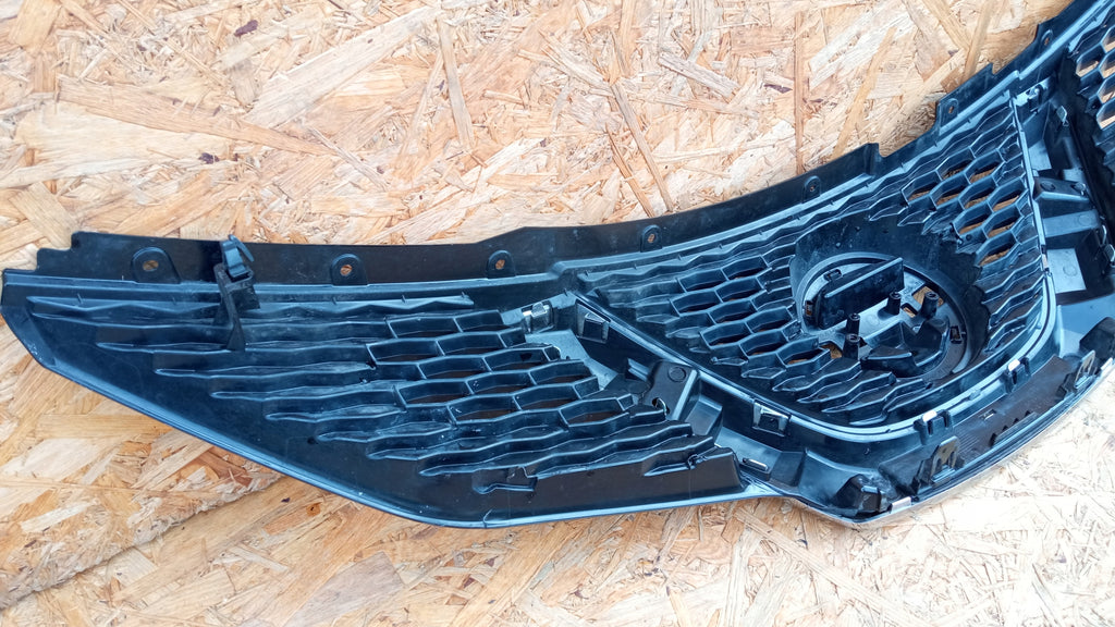 NISSAN QASHQAI II J11 13-17 KÜHLERGRILL GITTER 623124EA0D