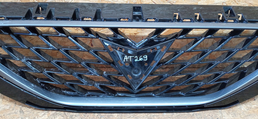 SEAT CUPRA FORMENTOR 20- ATRAPA GRILL KRATKA ZDERZAKA PRZÓD 5FF853651C