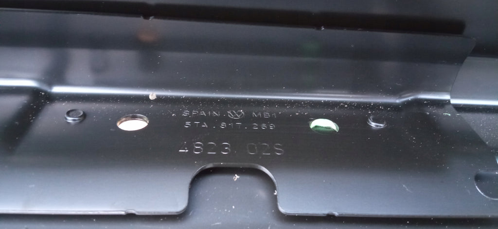 VW TOURAN III 3 15- SŁUPEK POSZYCIE DACHU GÓRA GÓRNY LEWY TYŁ 5TA817269