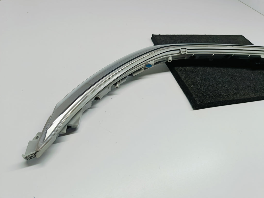 HYUNDAI IONIQ 5 V 21- LEUCHTBAND LEISTE BLENDE TAGFAHRLICHT LINKS VORNE 92108-GI
