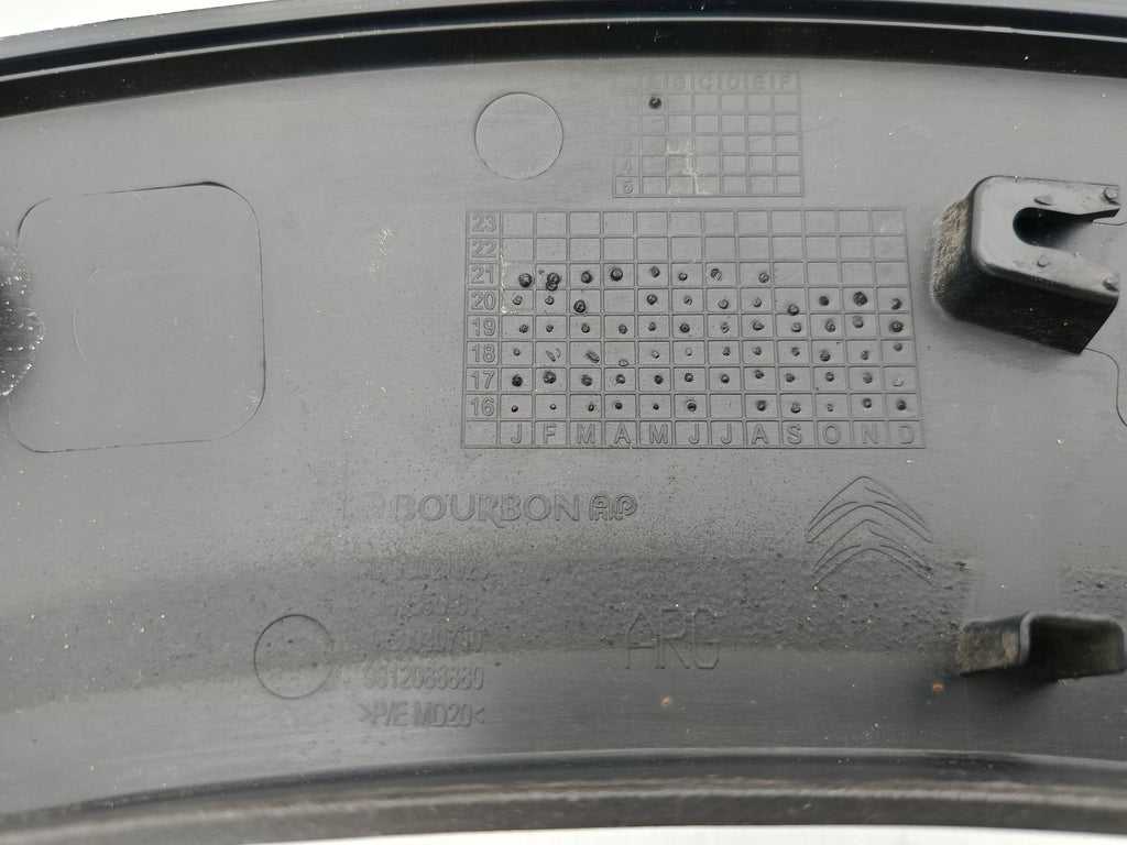 CITROEN C3 III 16- RADLAUFVERKLEIDUNG HINTEN LINKS 9812088880