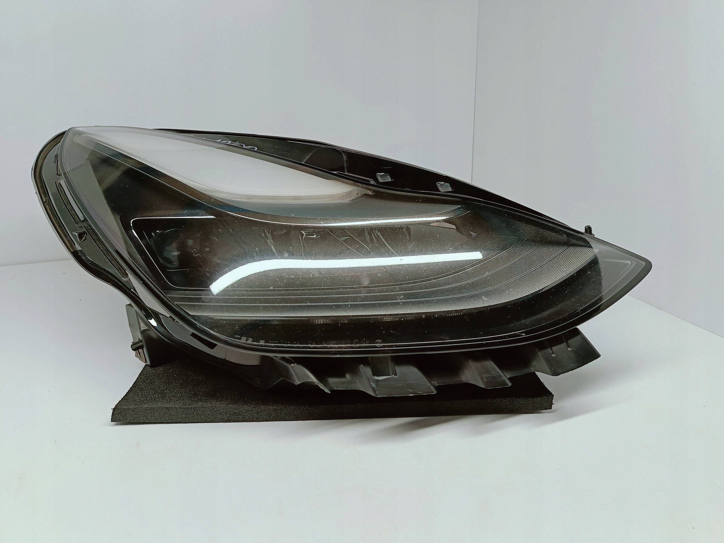 Tesla Model 3 LIFT Y 20- FRONT RIGHT LIGHT FRONT FULL LED 1514953-00-D
