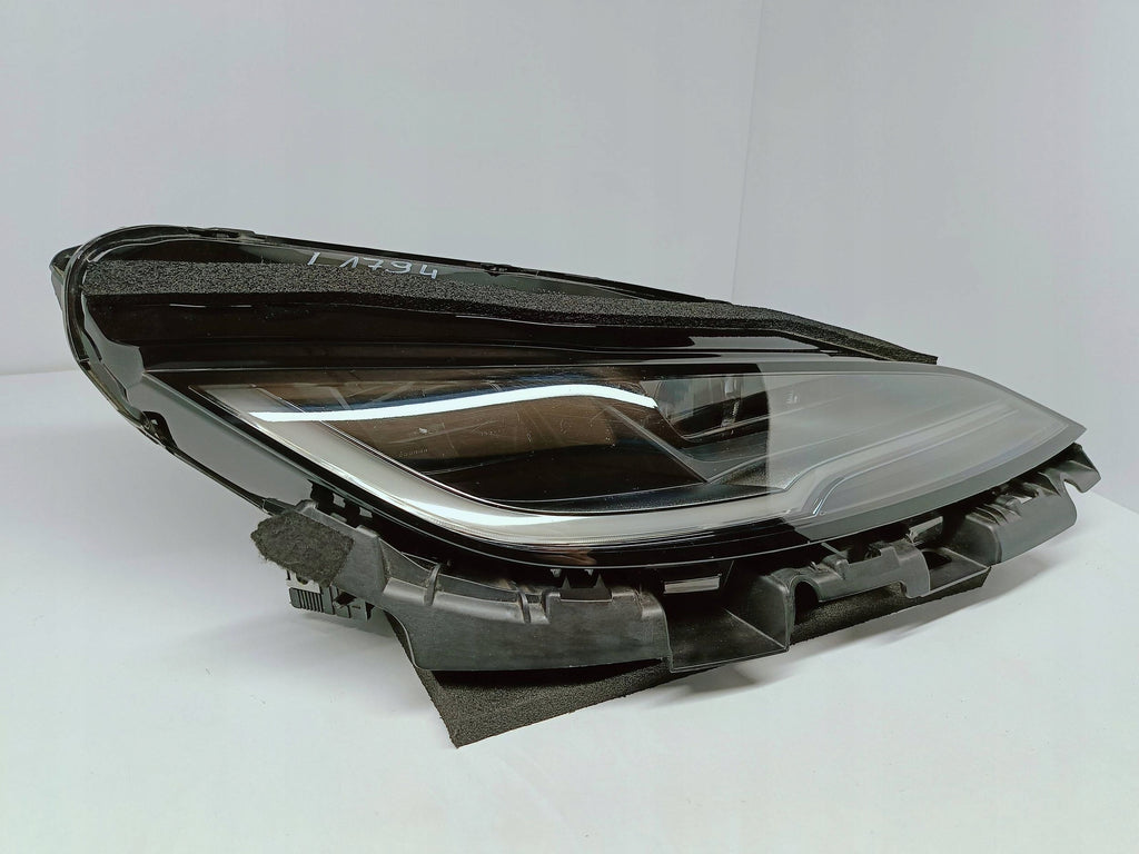 TESLA MODEL 3 LIFT HIGHLAND 24- LAMPA PRAWA PRZÓD FULL LED EU 1760889-00-E