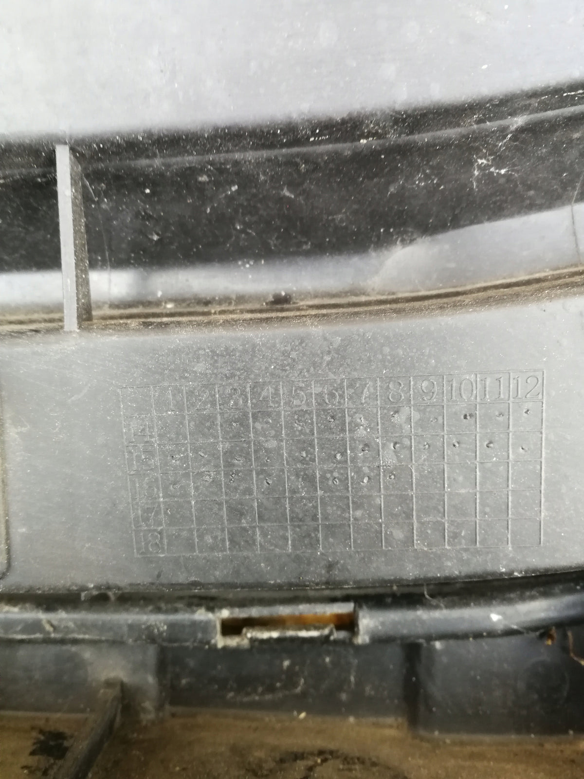 Suzuki Celerio 14- Grille Grille Grille Front Bumper 71741-84M0 — photo 9 of 9
