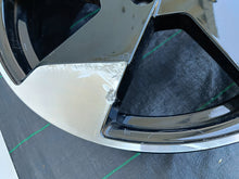 Load image into Gallery viewer, FELGA ALUMINIOWA VOLVO EX-30 EX30 OE 8.0"x19" 5x108 ET48.5 30000286