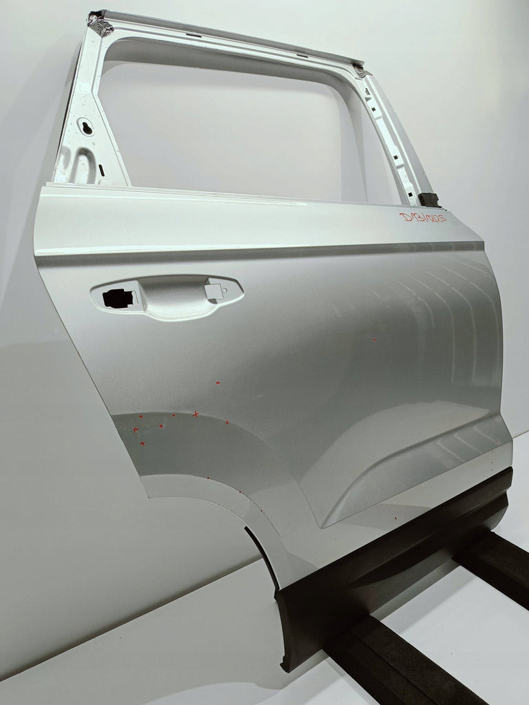 SEAT ATECA 575 SKODA KAROQ 57A DRZWI PRAWE TYŁ TYLNE 575833312