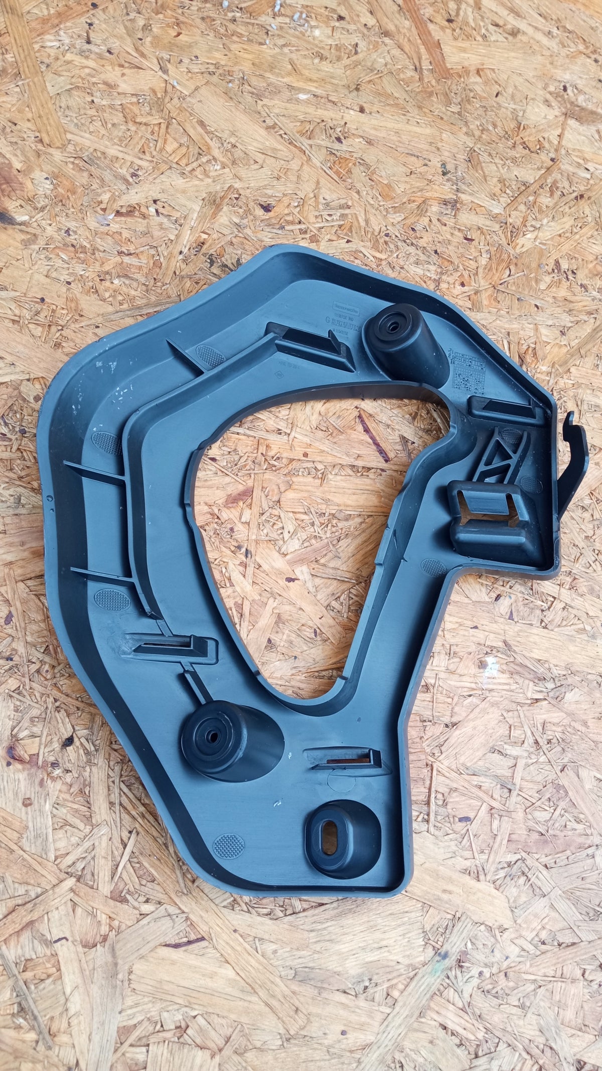 Renault Zoe 12- Gleitstück Vorne Links Stossstange — Foto 3 von 6
