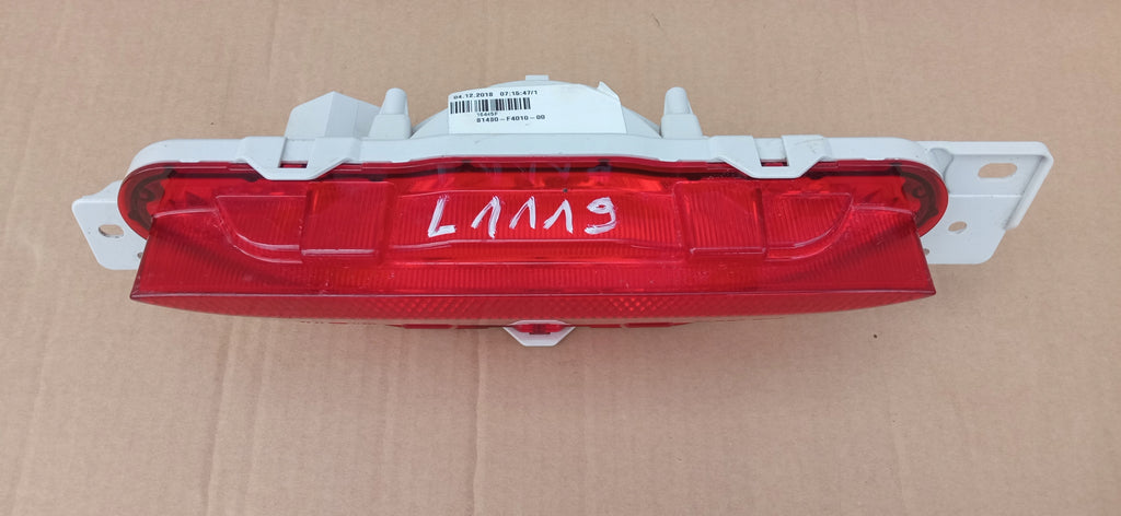 TOYOTA C-HR CHR 16- NEBELSCHEINWERFER MITTE HINTEN 81480-F4010