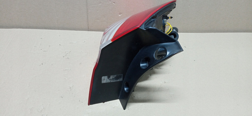 KIA RIO III 3 RÜCKLEUCHTE HINTEN LINKS 92401-1W2 11-17
