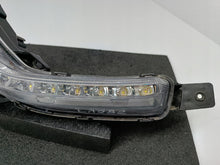 Załaduj zdjęcie do przeglądarki galerii, HYUNDAI I10 II 13- LAMPA HALOGEN DRL LED PRAWY PRZÓD 92202-B901