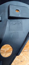 Laden Sie das Bild in den Galerie-Viewer, PEUGEOT 3008 II 16- KÜHLERGRILL VERSTÄRKUNG OBEN TRÄGER 9814278877