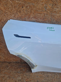 TESLA MODEL Y 20- DRZWI PRAWY TYŁ TYLNE 1493562-EC-A