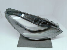 Laden Sie das Bild in den Galerie-Viewer, Tesla Model 3 FACELIFT Y 20- SCHEINWERFER RECHTS VORNE VOLL-LED 1514953-00-D