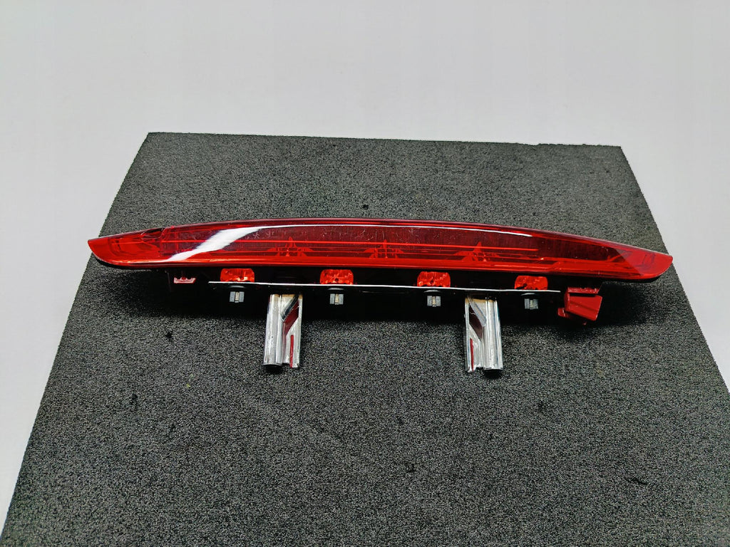 PEUGEOT 208 I 12- LAMPA ŚWIATŁO HAMOWANIA TRZECI STOP NOWA 9674309080