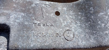 Load image into Gallery viewer, TESLA S 12- PAS PRZEDNI WZMOCNIENIE CZOŁOWE STELAŻ 1005536-00-J