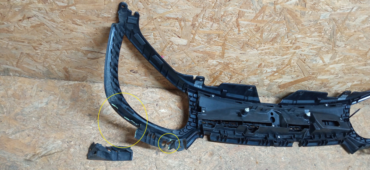 Suzuki Ignis III 3 16- Grille Grille Grille Front Bumper 72111-62R0 — photo 10 of 13