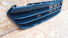 Laden Sie das Bild in den Galerie-Viewer, PEUGEOT 108 14- KÜHLERGRILL