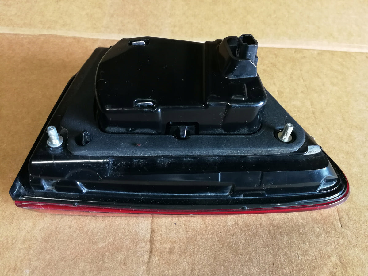 Renault Kadjar Lift 17- Hinten Links Leuchte Heckklappe LED 265553530R — Foto 7 von 8