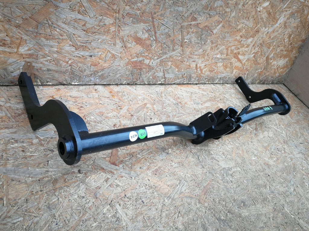 KIA RIO IV 4 YB 16- BELKA HAKA HOLOWNICZEGO H8281ADE00