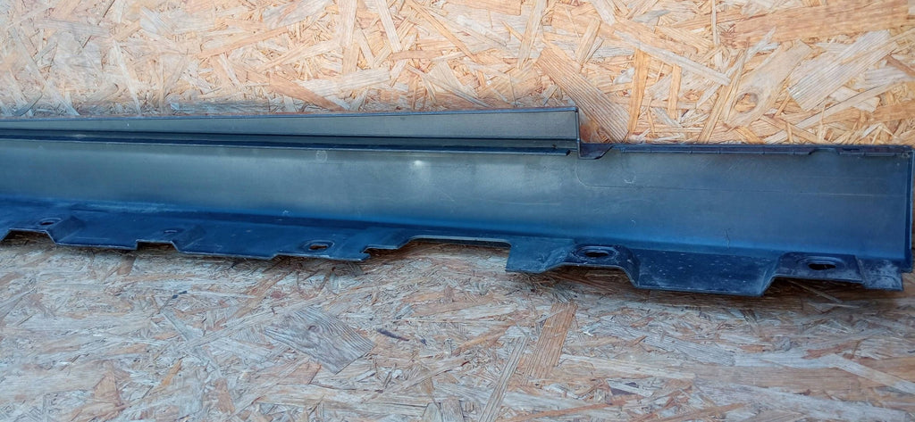 BMW 5 F10 F11 10- PRÓG LISTWA PROGOWA NAKŁADKA LEWA STRONA 51777184773