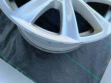 Laden Sie das Bild in den Galerie-Viewer, ALUFELGE BMW F10 F11 STYLING236 8.0X17 5X120 ET30 6780720