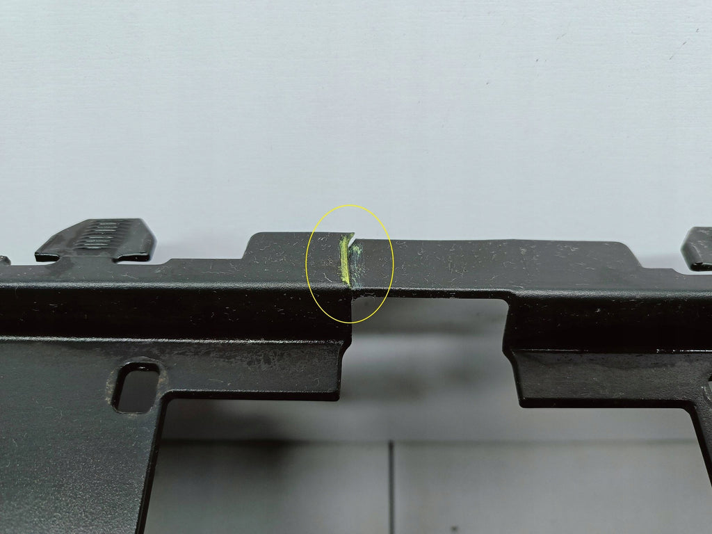 Volkswagen PASSAT B8 GTE EV 14- ATRAPA GRILL ZDERZAKA PRZÓD 3G0853653B