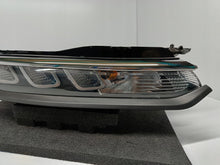 Laden Sie das Bild in den Galerie-Viewer, CITROEN C3 III LIFT 20- RECHTER SCHEINWERFER RECHTES TAGFAHRLICHT VORNE LED 9823312980